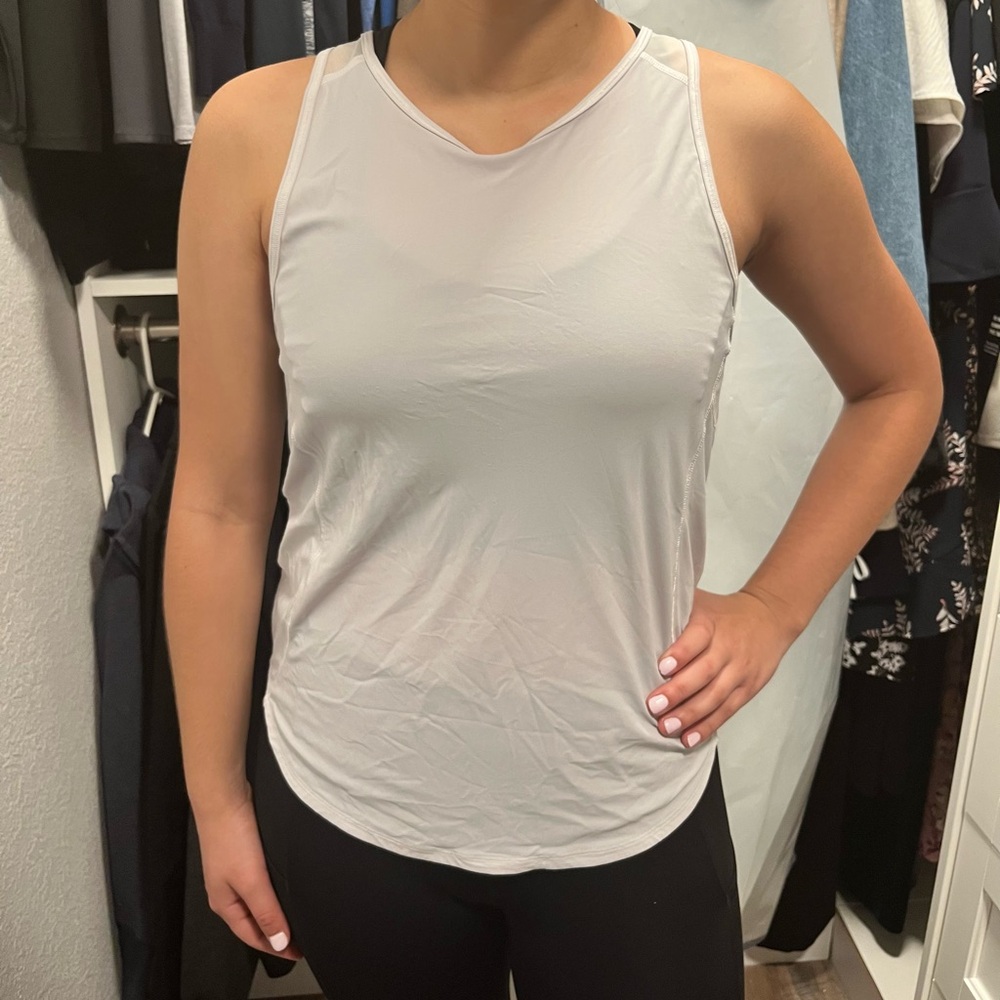 Lululemon Women's White Sleeveless Tank Top
